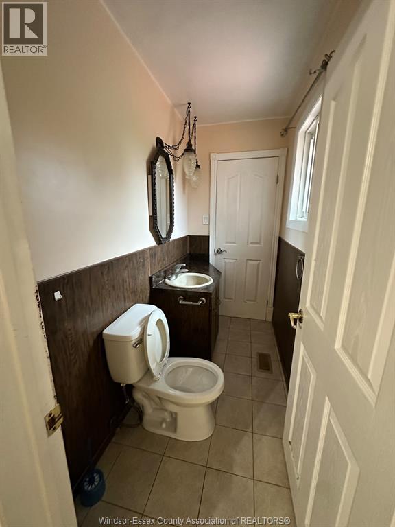 4060 Churchill Unit# Main, Windsor, Ontario  N9G 2E7 - Photo 7 - 26024652
