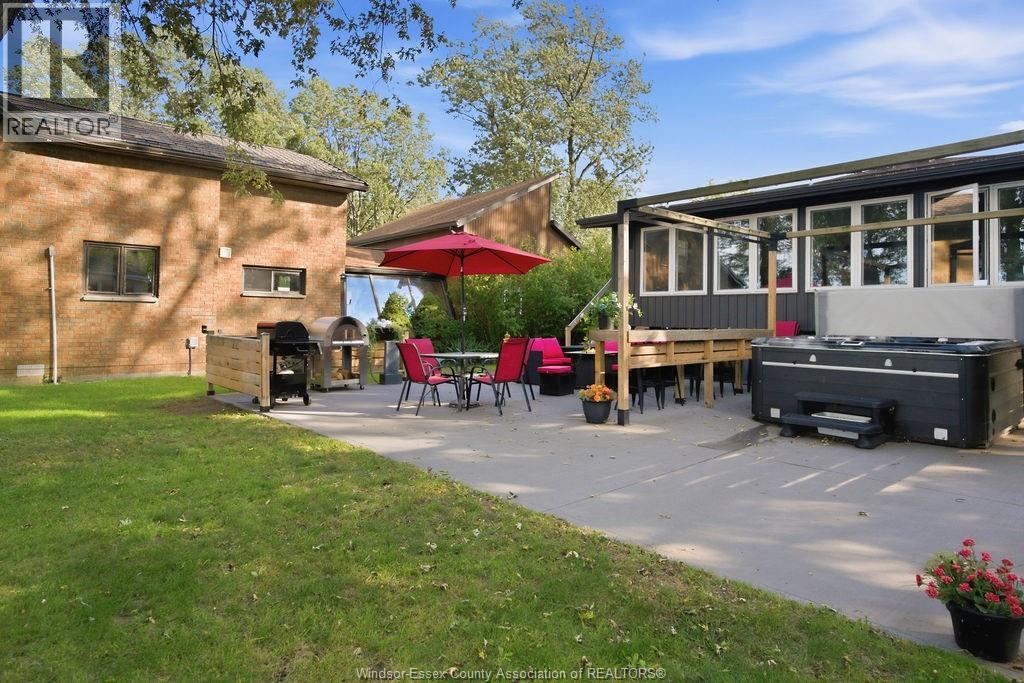 9952 St Clair Rd, Lakeshore, Ontario  N0R 1N0 - Photo 37 - 26024815