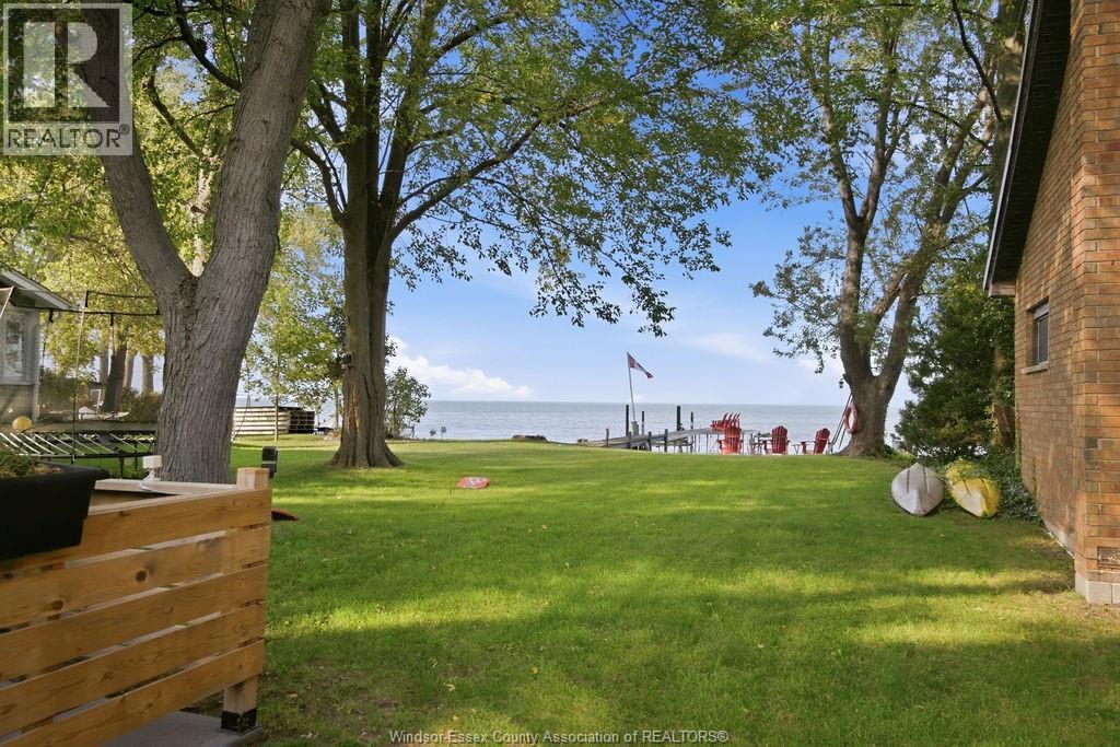 9952 St Clair Rd, Lakeshore, Ontario  N0R 1N0 - Photo 40 - 26024815