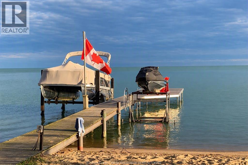9952 St Clair Rd, Lakeshore, Ontario  N0R 1N0 - Photo 42 - 26024815