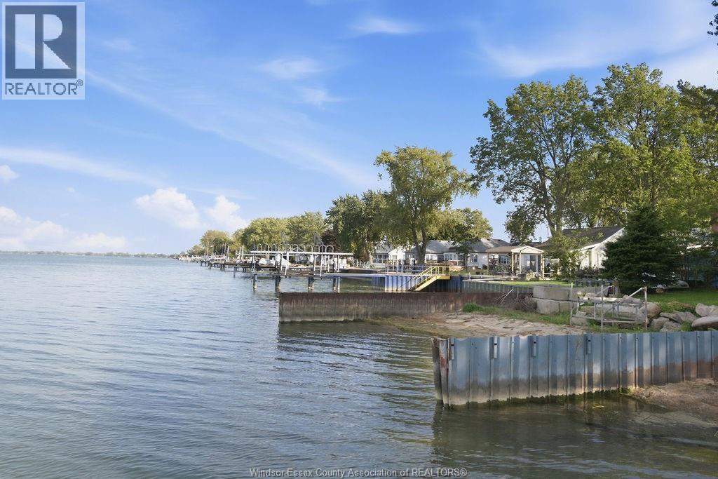 9952 St Clair Rd, Lakeshore, Ontario  N0R 1N0 - Photo 43 - 26024815