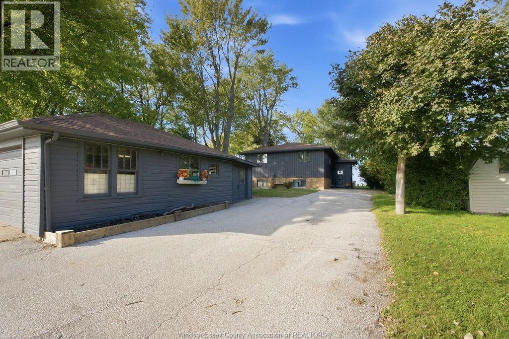 9952 St Clair Rd, Lakeshore, Ontario  N0R 1N0 - Photo 6 - 26024815