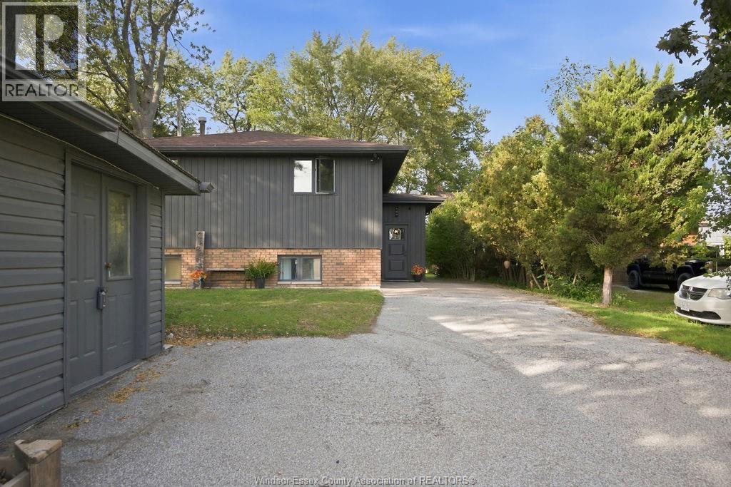 9952 St Clair Rd, Lakeshore, Ontario  N0R 1N0 - Photo 7 - 26024815