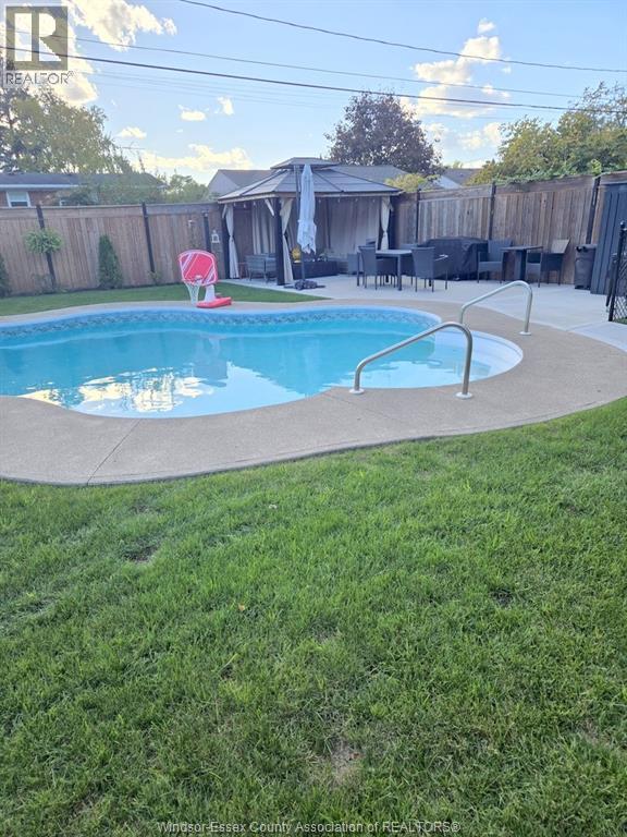 3477 Maisonneuve Avenue, Windsor, Ontario  N9E 1Y9 - Photo 12 - 26024919