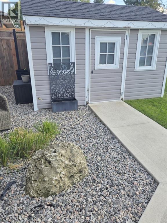 3477 Maisonneuve Avenue, Windsor, Ontario  N9E 1Y9 - Photo 13 - 26024919