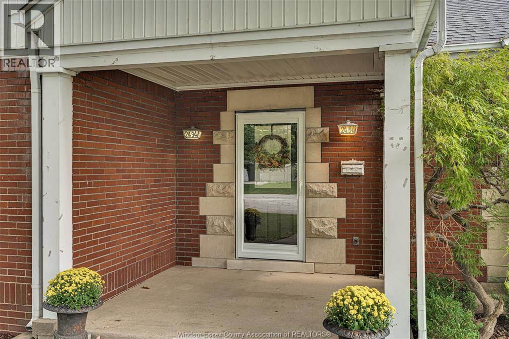 2494 Buckingham Drive, Windsor, Ontario  N8T 2B5 - Photo 2 - 26024942