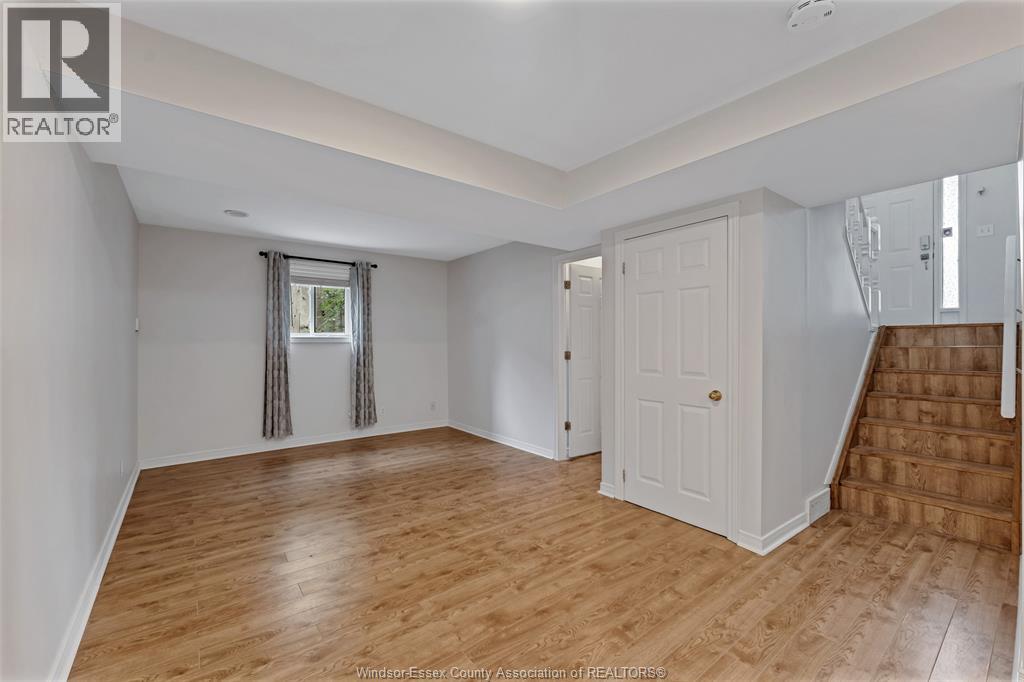 2225 Longfellow Avenue, Windsor, Ontario  N9B 3J7 - Photo 12 - 26024918