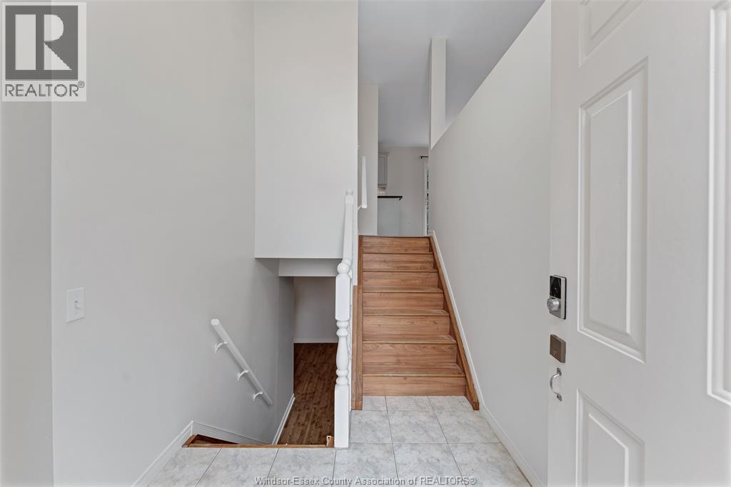 2225 Longfellow Avenue, Windsor, Ontario  N9B 3J7 - Photo 2 - 26024918