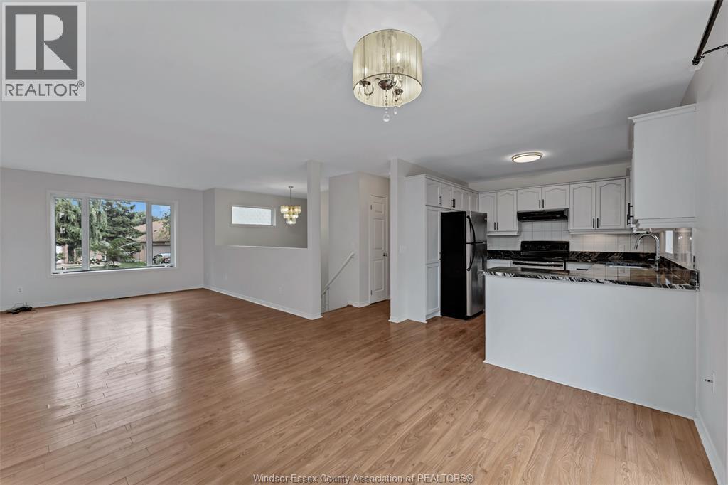 2225 Longfellow Avenue, Windsor, Ontario  N9B 3J7 - Photo 6 - 26024918