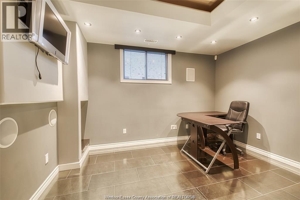 1264 Imperial Crescent, Windsor, Ontario  N9G 2T5 - Photo 19 - 26024969