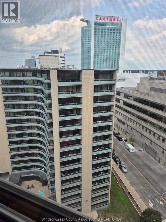 75 Riverside Drive East Unit# 1706, Windsor, Ontario  N9A 7C4 - Photo 17 - 26024956