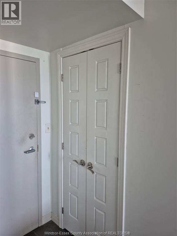75 Riverside Drive East Unit# 1706, Windsor, Ontario  N9A 7C4 - Photo 18 - 26024956