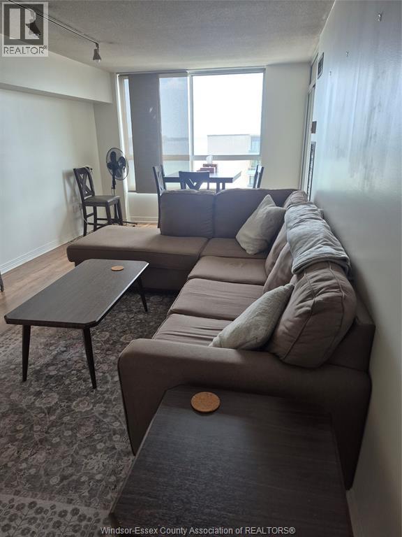 75 Riverside Drive East Unit# 1706, Windsor, Ontario  N9A 7C4 - Photo 2 - 26024956