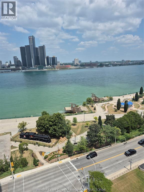 75 Riverside Drive East Unit# 1706, Windsor, Ontario  N9A 7C4 - Photo 8 - 26024956