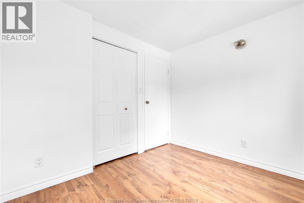6214 Thornberry, Windsor, Ontario  N8T 3A3 - Photo 20 - 26024989