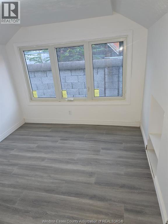 3272 Peter Street, Windsor, Ontario  N9E 4V6 - Photo 7 - 26024997