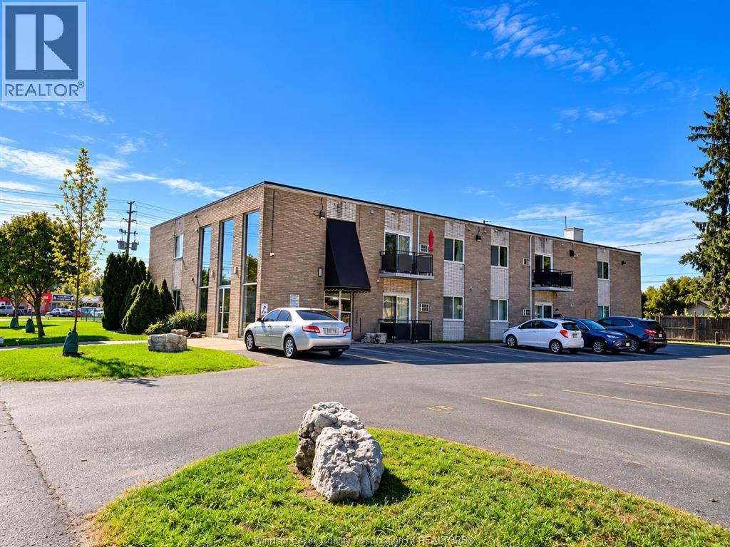 2985 Mckay Avenue Unit# 207, Windsor, Ontario  N9E 2R1 - Photo 1 - 26025006