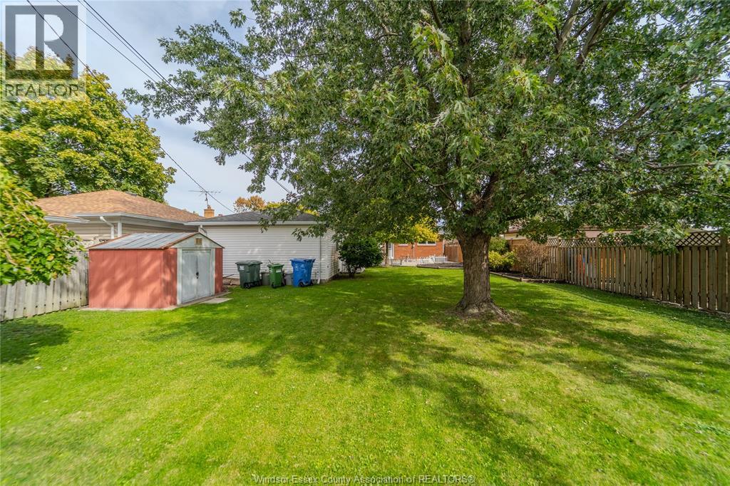 1049 Buckingham Road, Windsor, Ontario  N8S 2E2 - Photo 39 - 26025018