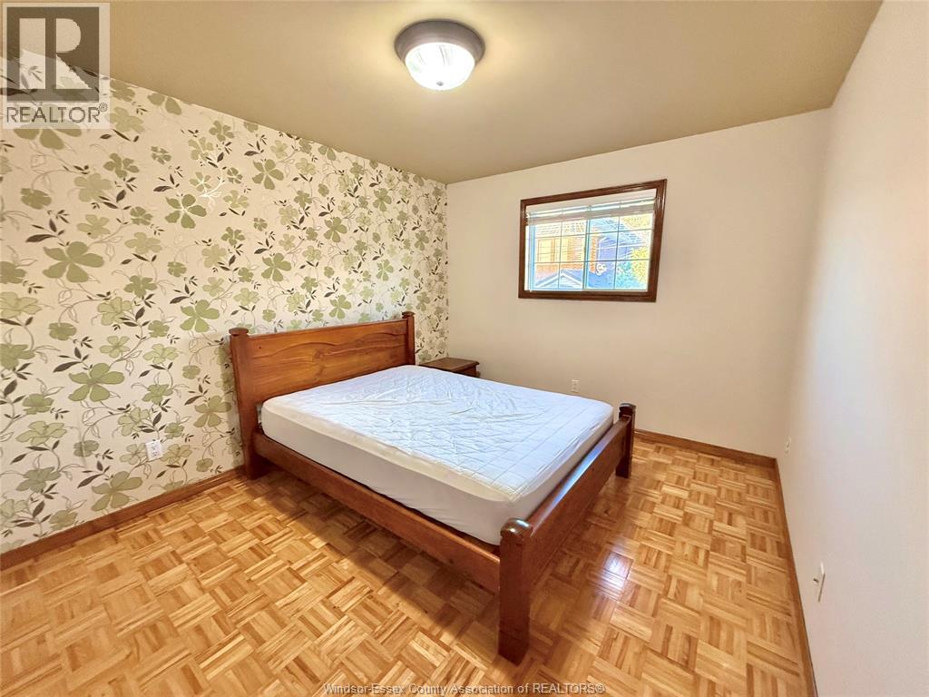 2360 Randolph, Windsor, Ontario  N9E 4A1 - Photo 13 - 26024988