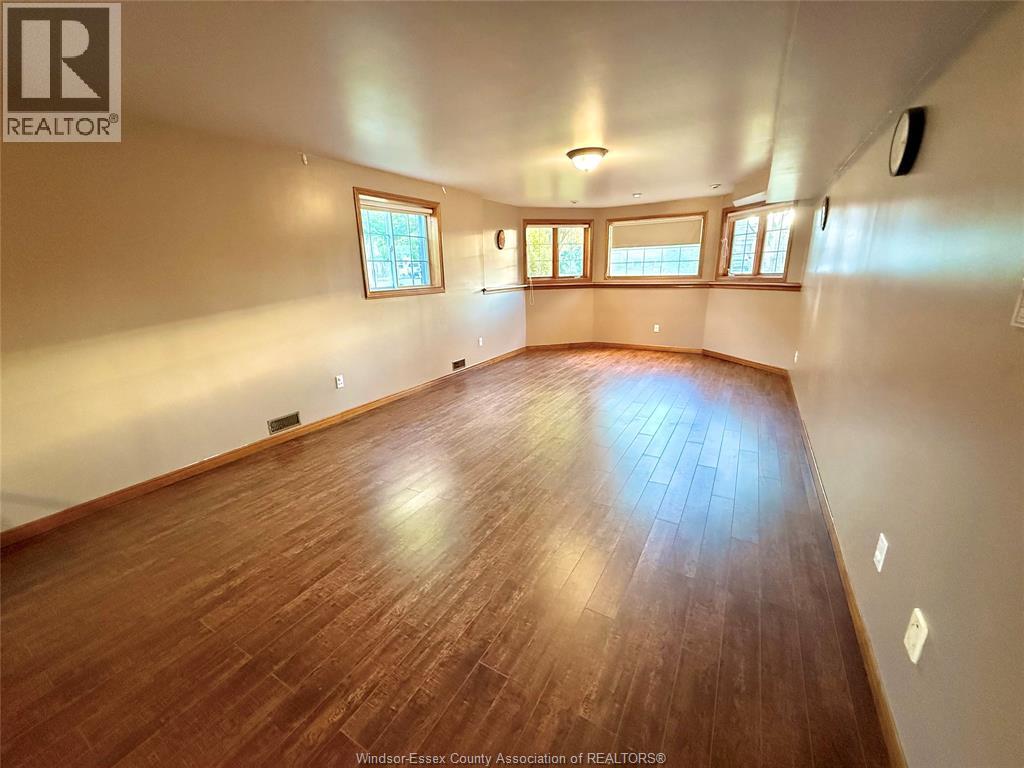2360 Randolph, Windsor, Ontario  N9E 4A1 - Photo 18 - 26024988