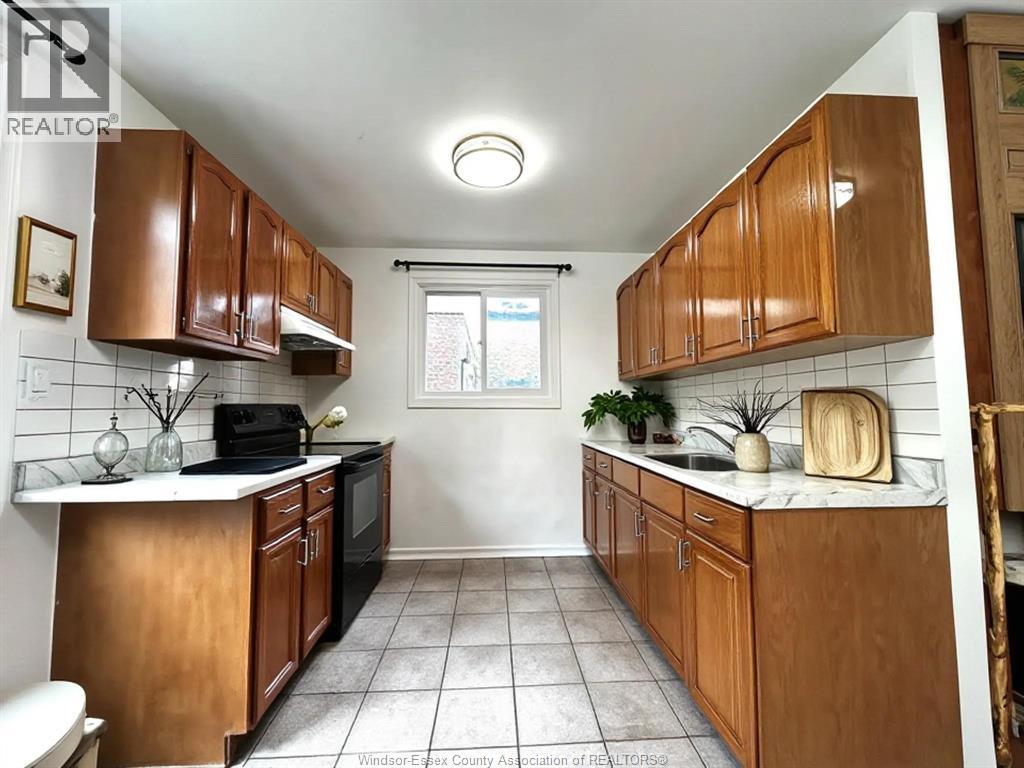 1219 Aire Place, Windsor, Ontario  N8S 4E2 - Photo 4 - 26025033