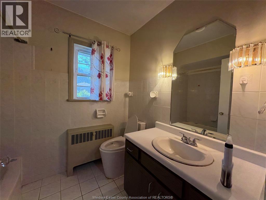 3155 Randolph Avenue West, Windsor, Ontario  N9E 3E5 - Photo 12 - 26025041