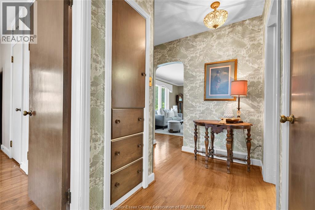 257 Patrice Avenue, Windsor, Ontario  N8S 2R5 - Photo 4 - 26025048