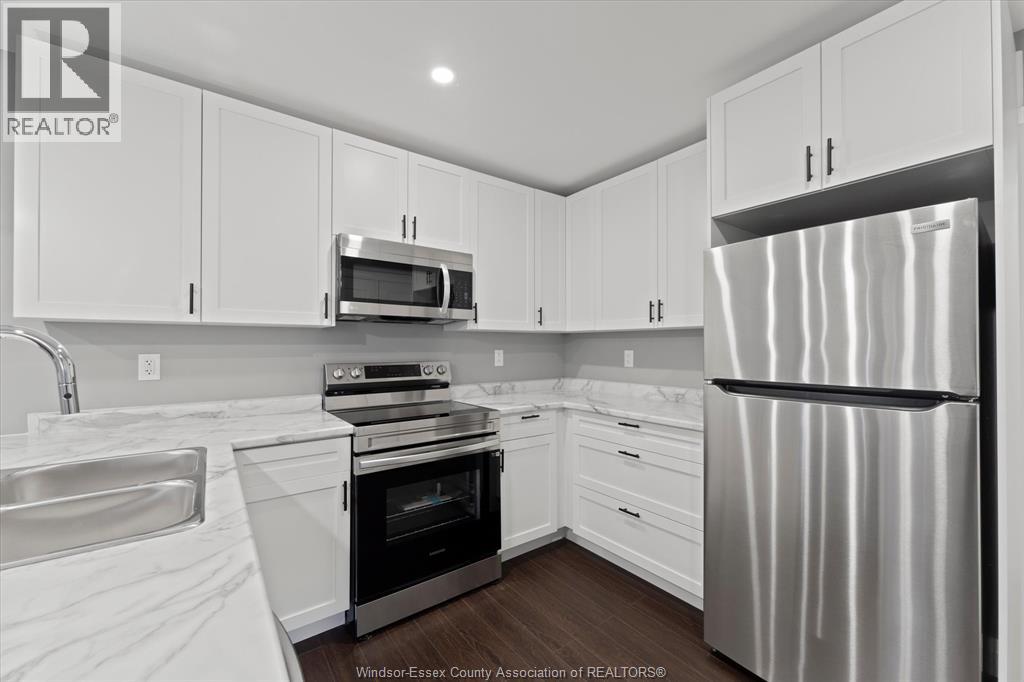1147 Hickory Unit# Main, Windsor, Ontario  N8Y 3S4 - Photo 5 - 26025054