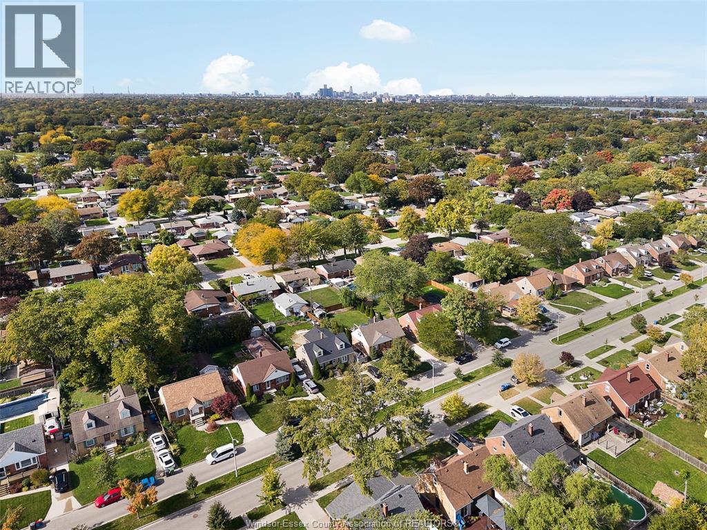 1245 Fairview Boulevard, Windsor, Ontario  N8S 3E8 - Photo 32 - 26025134