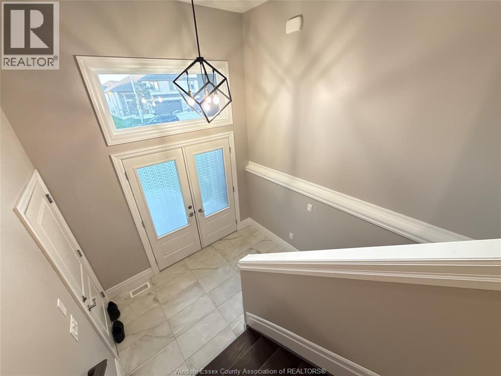 117 Reed Street, Essex, Ontario  N8M 2X6 - Photo 4 - 26025178