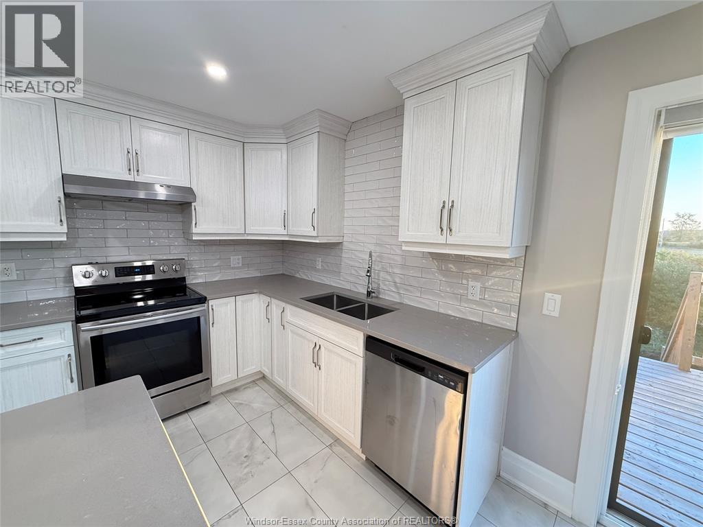 117 Reed Street, Essex, Ontario  N8M 2X6 - Photo 6 - 26025178