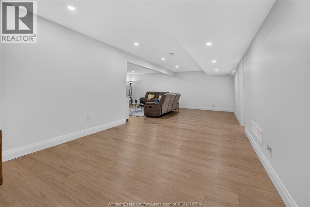 2362 Barkley Avenue, Windsor, Ontario  N8P 0G7 - Photo 20 - 26025318