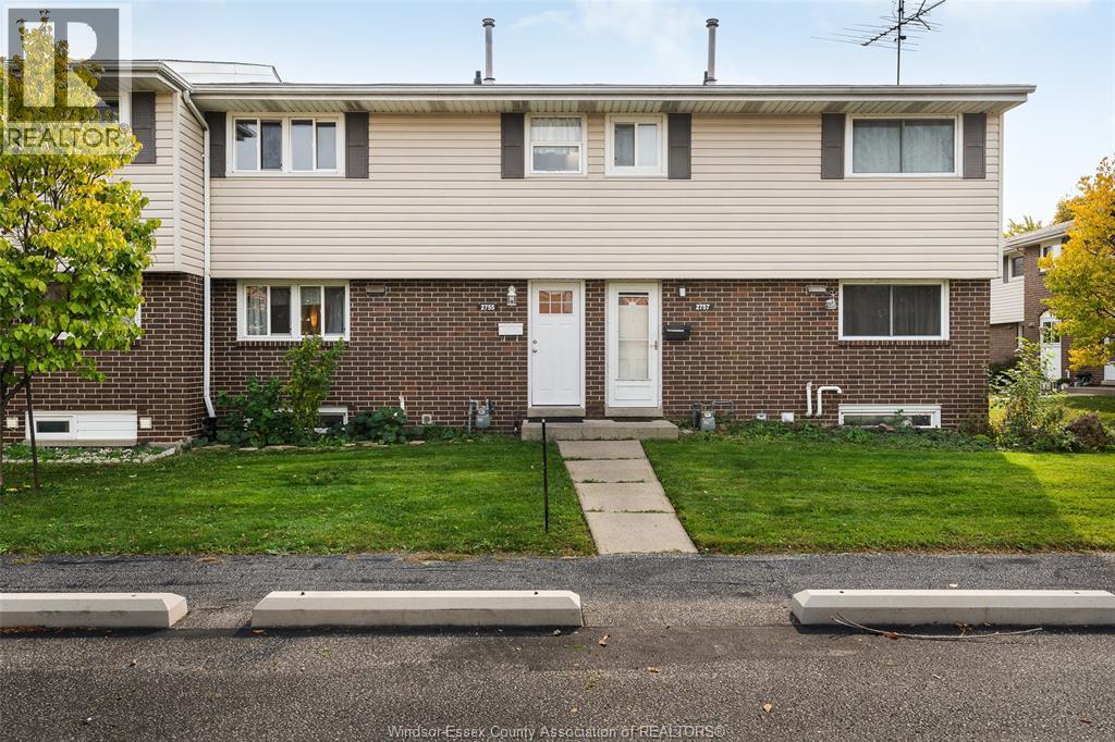 2755 Meadowbrook Lane Unit# 11, Windsor, Ontario  N8T 2Y6 - Photo 1 - 26025370
