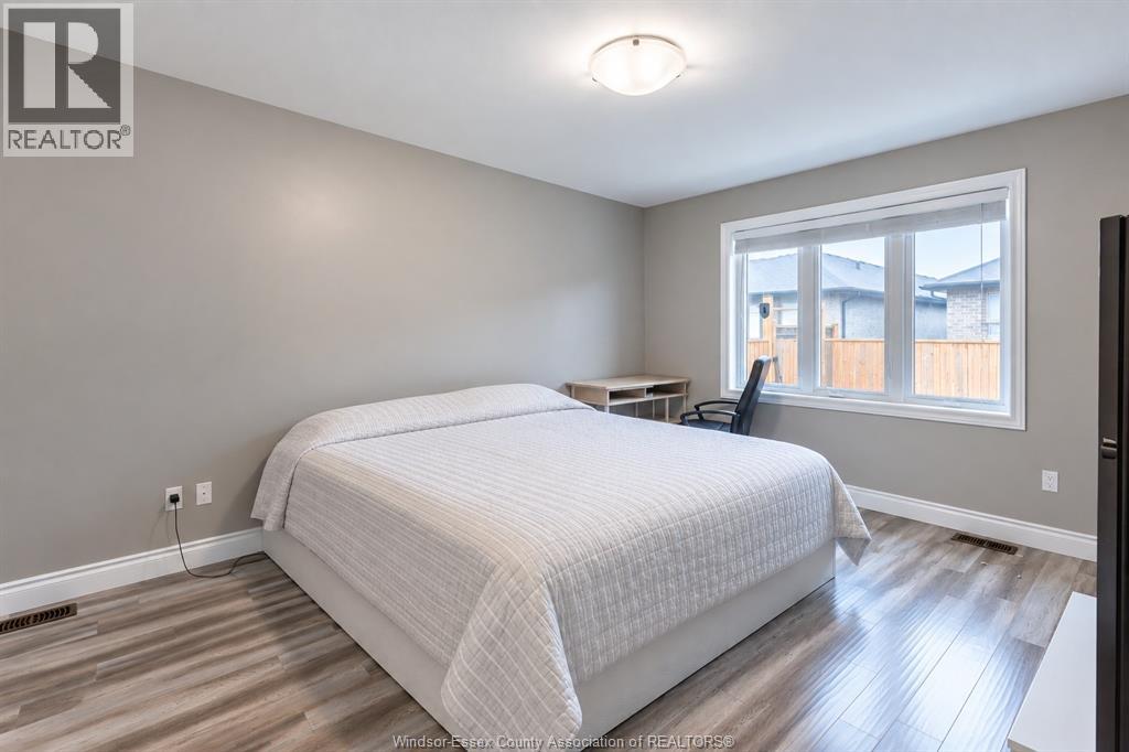 3619 Hallee Crescent, Windsor, Ontario  N8W 0B3 - Photo 7 - 26025416