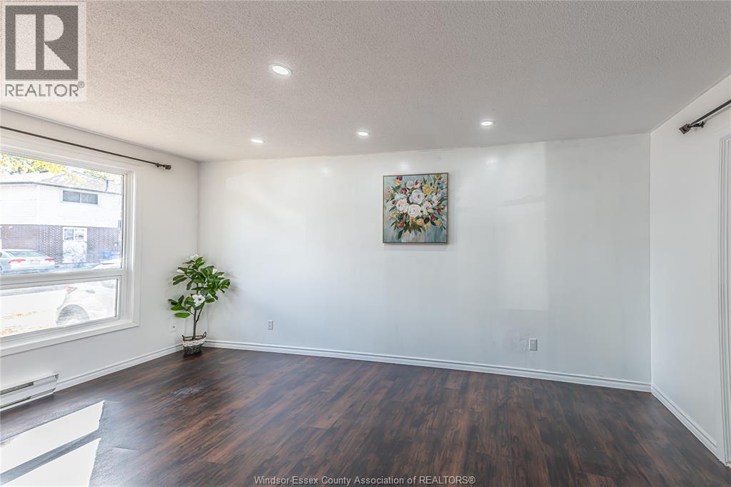 9370 Aire Court, Windsor, Ontario  N8S 4E6 - Photo 10 - 26025386