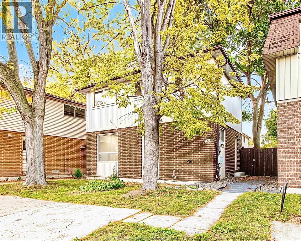 9370 Aire Court, Windsor, Ontario  N8S 4E6 - Photo 3 - 26025386