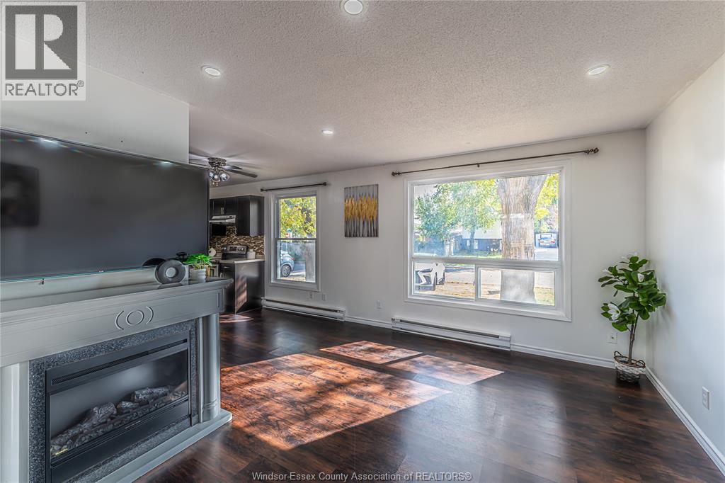 9370 Aire Court, Windsor, Ontario  N8S 4E6 - Photo 9 - 26025386