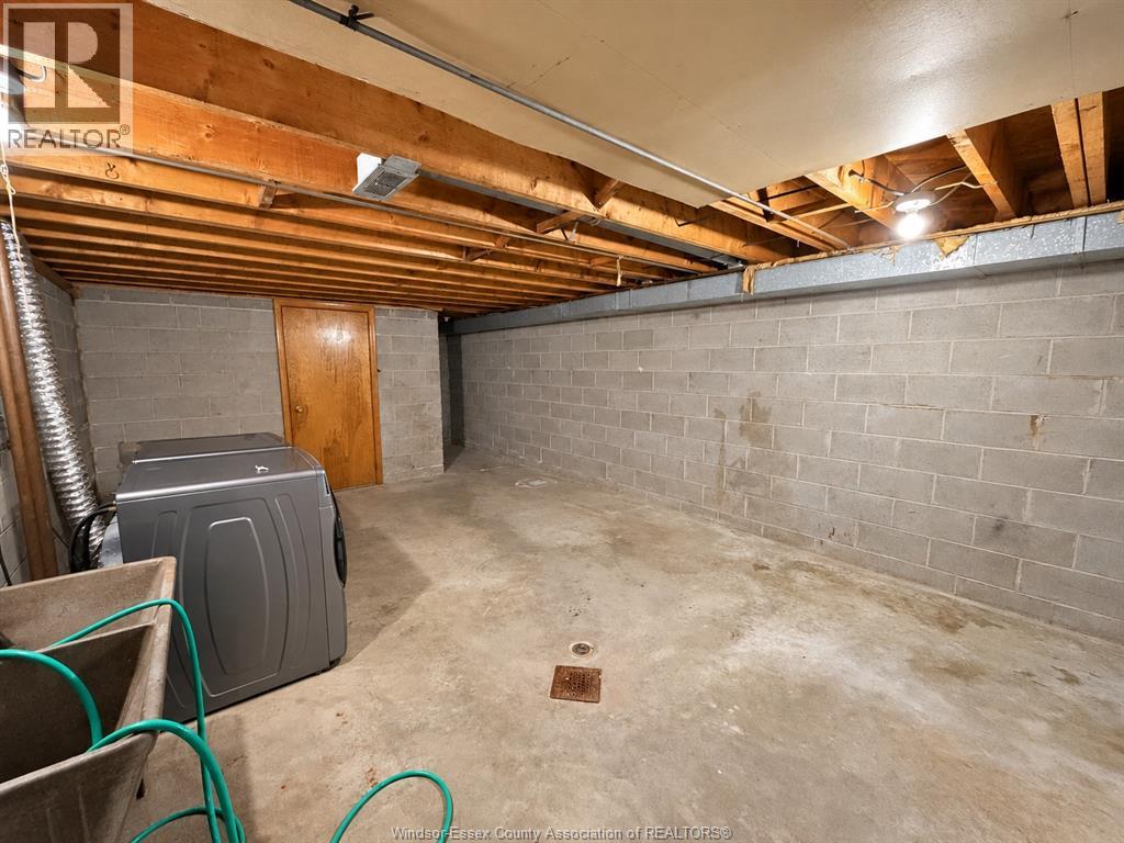 1425 Giles Boulevard East, Windsor, Ontario  N9A 4H2 - Photo 18 - 26025353