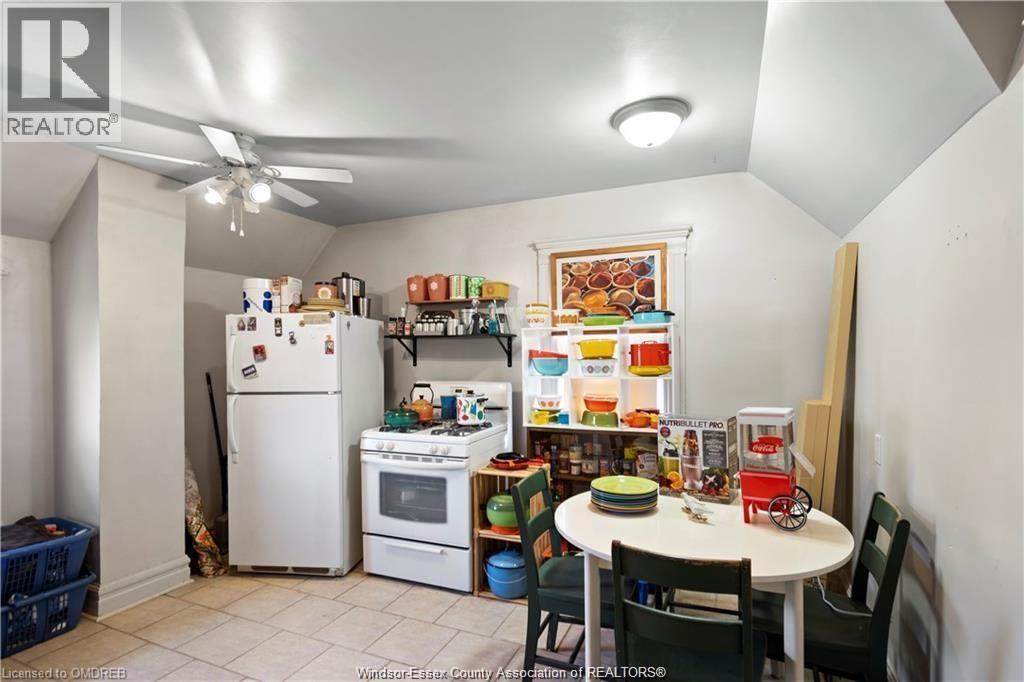 39 Russell Street, Leamington, Ontario  N8H 1V1 - Photo 8 - 26025516