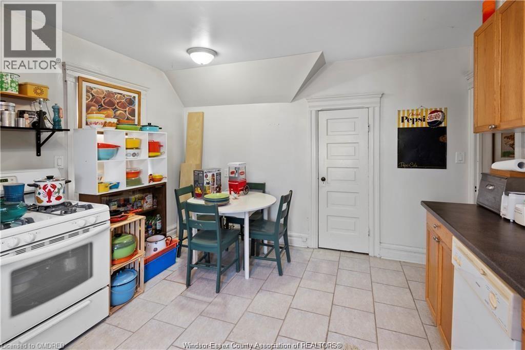 39 Russell Street, Leamington, Ontario  N8H 1V1 - Photo 11 - 26025515