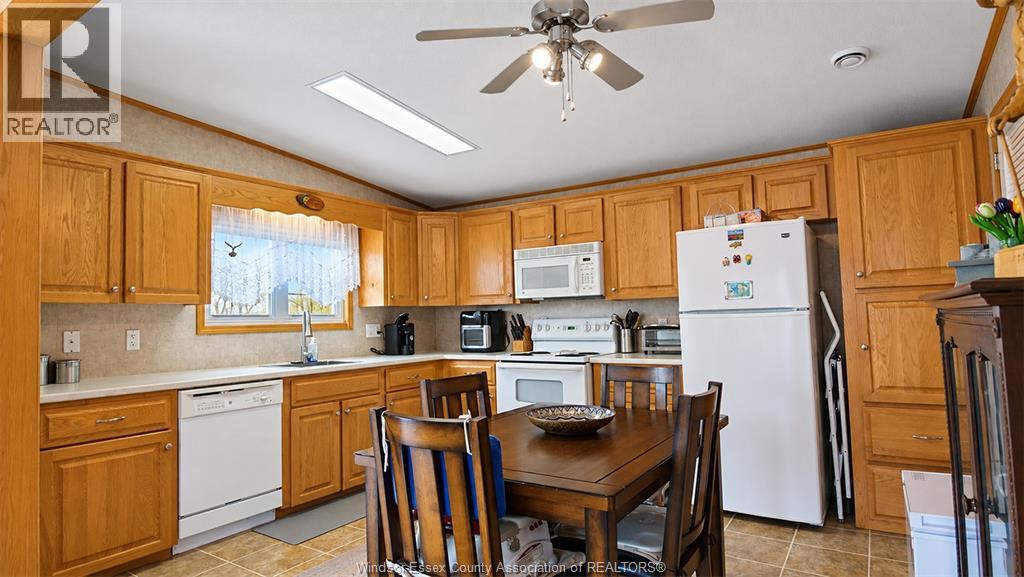 62 Malden Hill Drive, Amherstburg, Ontario  N9V 3E1 - Photo 10 - 26025524