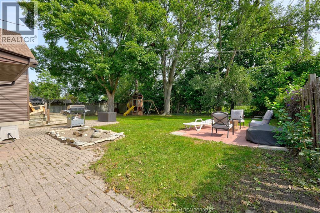 2574 Buckingham, Windsor, Ontario  N8T 2B6 - Photo 40 - 26025584
