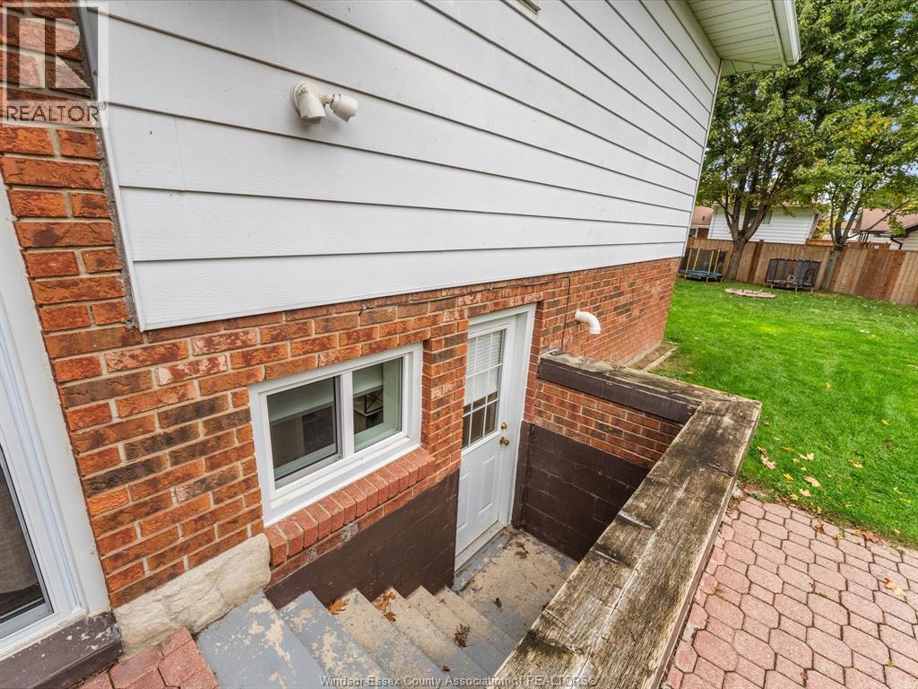 260 Taylor Road, Harrow, Ontario  N0R 1G0 - Photo 39 - 26025574