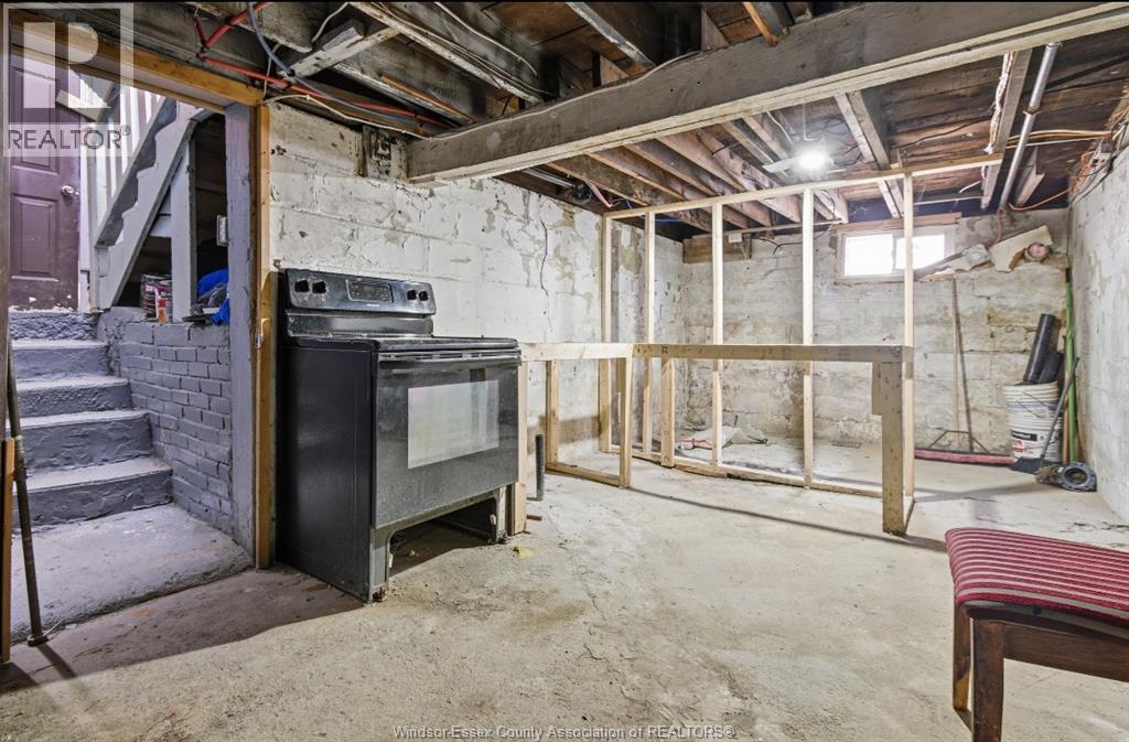 1023 Hall Avenue, Windsor, Ontario  N9A 2M6 - Photo 16 - 26025664