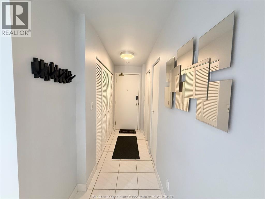 540 Ouellette Avenue Unit# 6c, Windsor, Ontario  N9A 1B7 - Photo 3 - 26025637