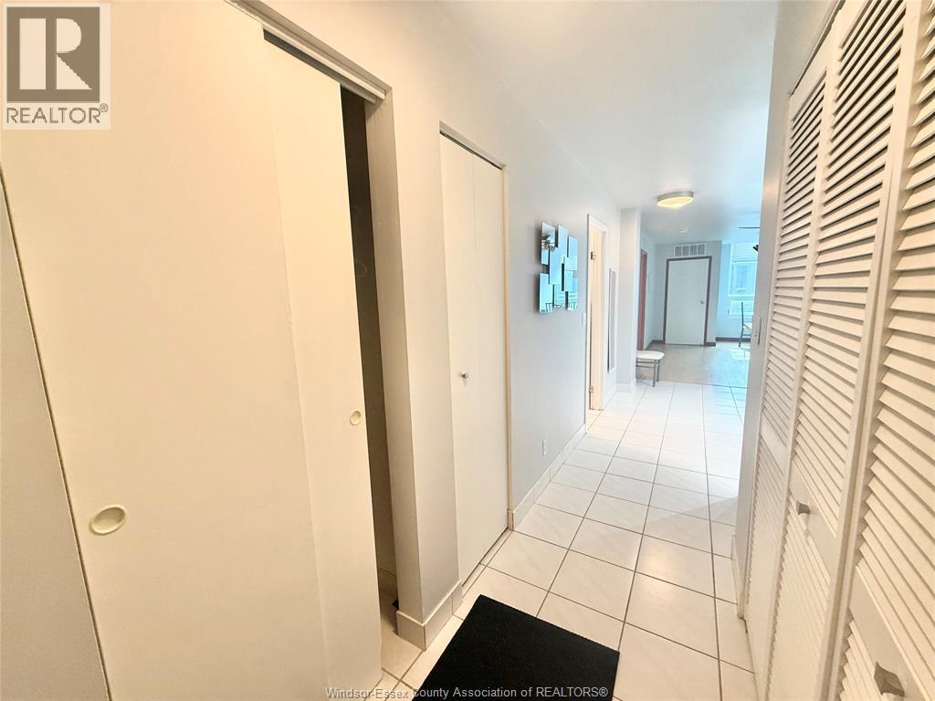 540 Ouellette Avenue Unit# 6c, Windsor, Ontario  N9A 1B7 - Photo 6 - 26025637