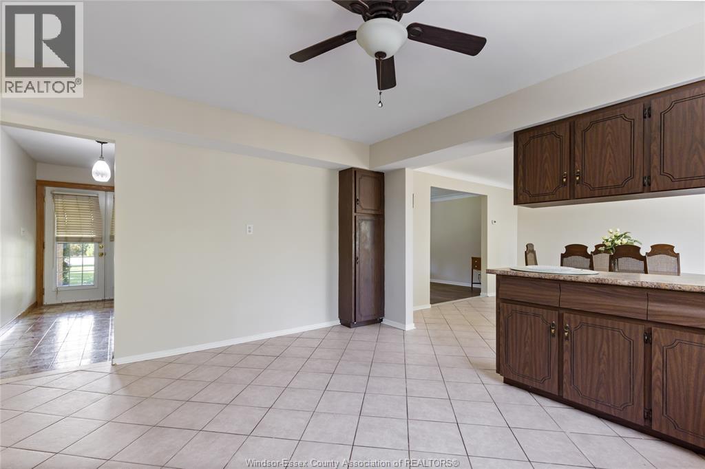 1189 Front Road North, Amherstburg, Ontario  N9V 3R3 - Photo 11 - 26025654