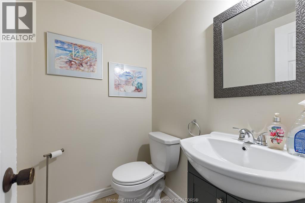 1189 Front Road North, Amherstburg, Ontario  N9V 3R3 - Photo 14 - 26025653