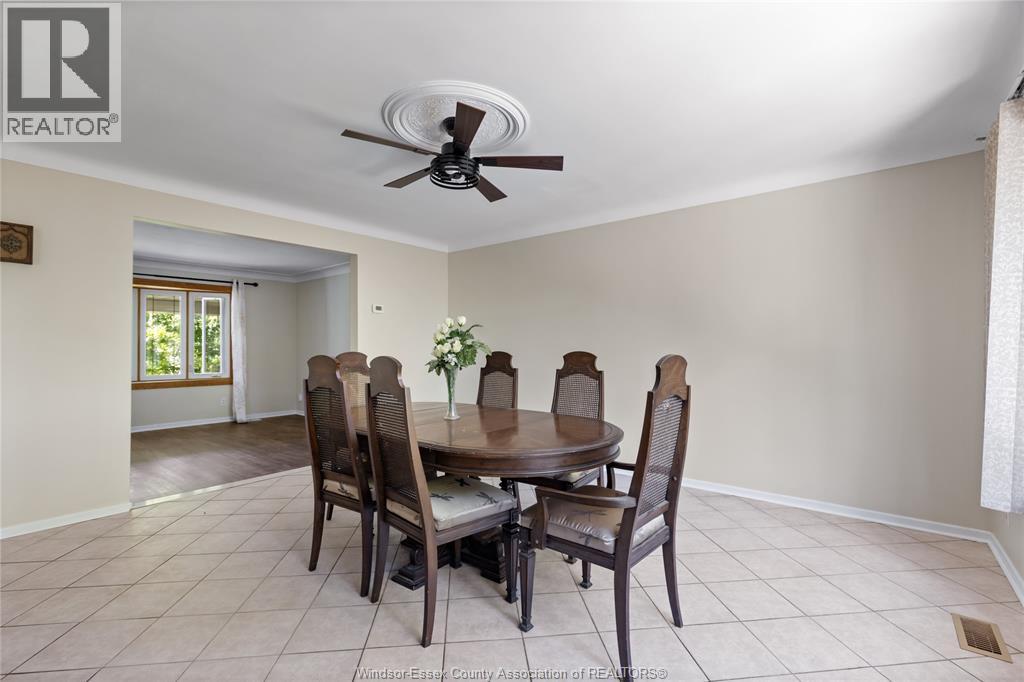 1189 Front Road North, Amherstburg, Ontario  N9V 3R3 - Photo 7 - 26025653