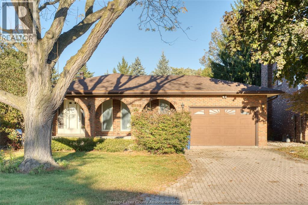 2880 St. Clair Avenue, Windsor, Ontario  N9E 4B4 - Photo 1 - 26025702